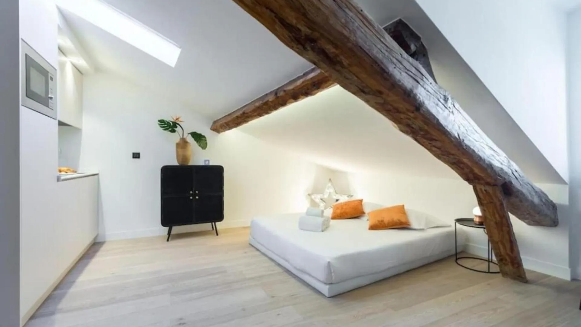 Apartament Massena 44 - Stunning Studio On Massena Square Nicea